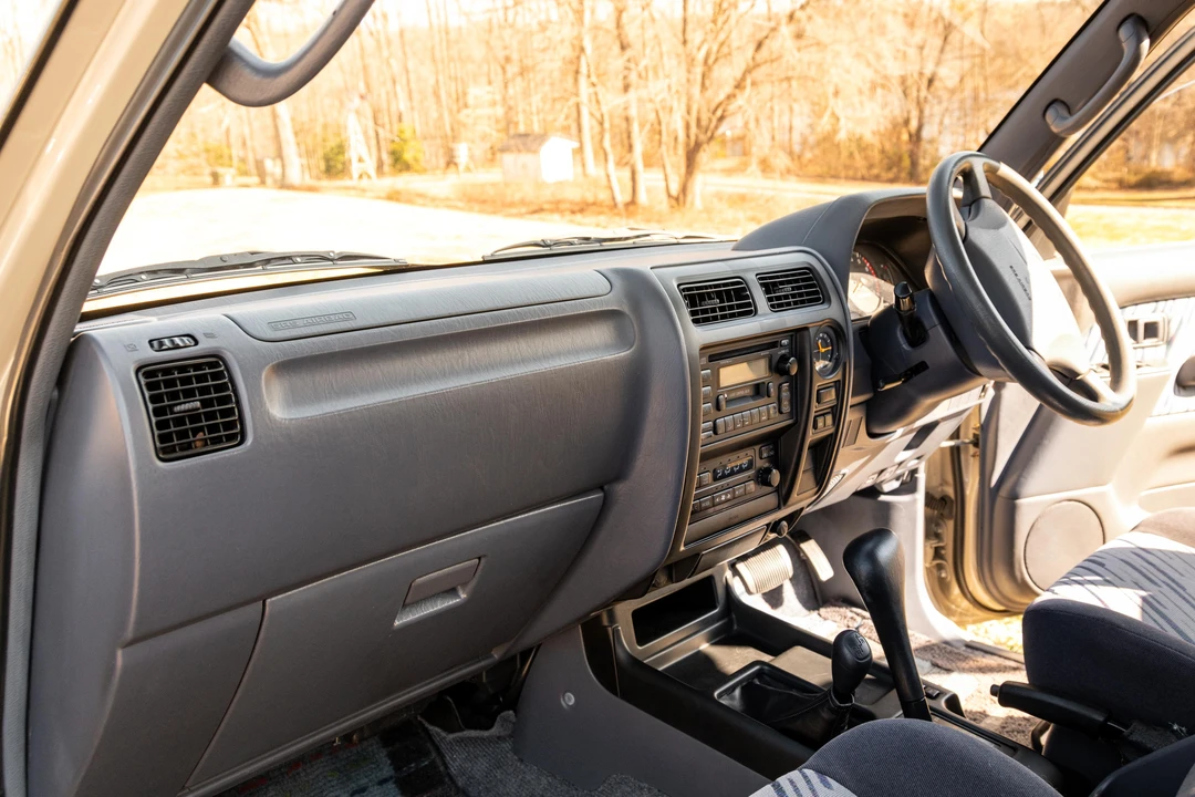 1998 Toyota J90 Land Cruiser Prado - Image 23 of 31