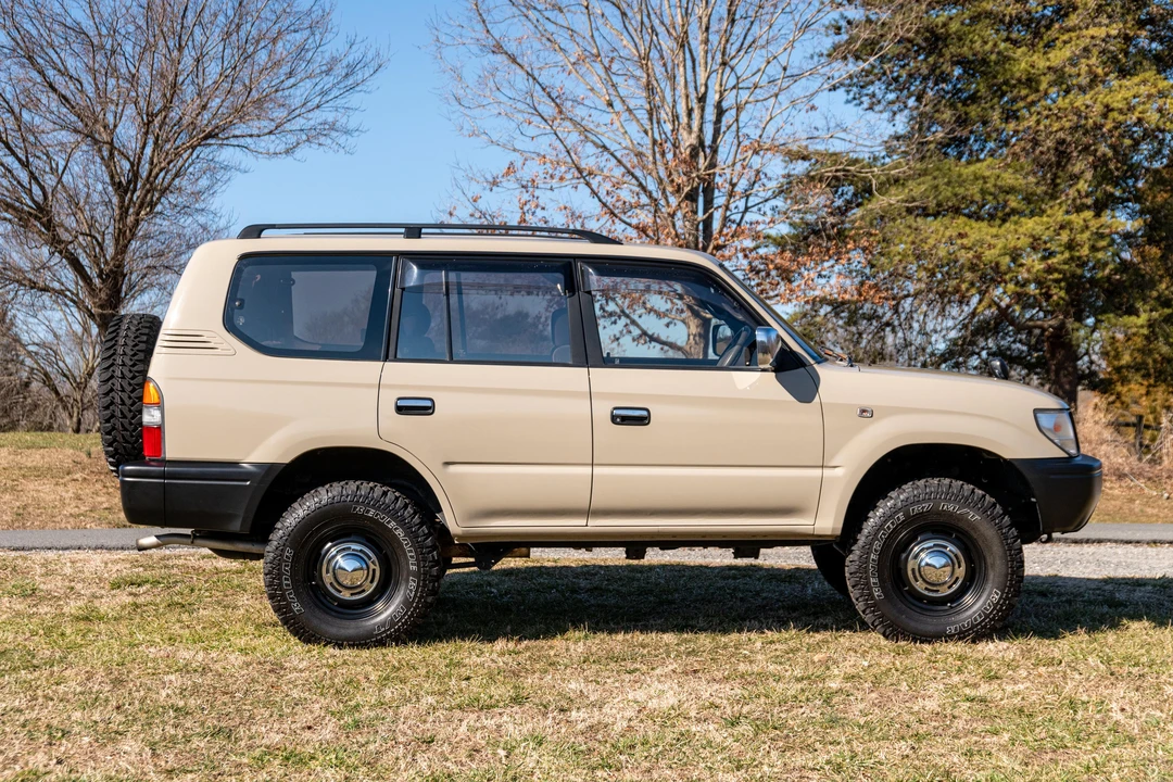 1998 Toyota J90 Land Cruiser Prado - Image 9 of 31