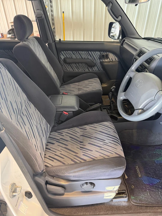 1998 Toyota J90 Land Cruiser Prado - Image 22 of 31