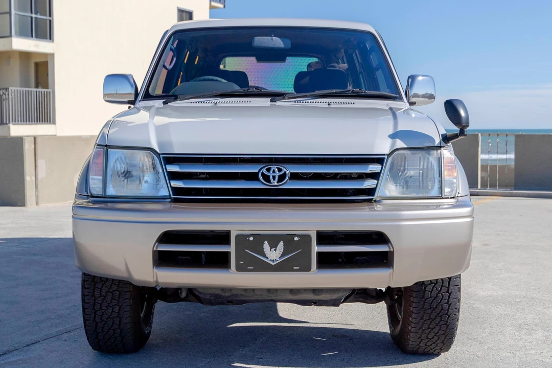 1998 Toyota J90 Land Cruiser Prado - Image 2 of 31