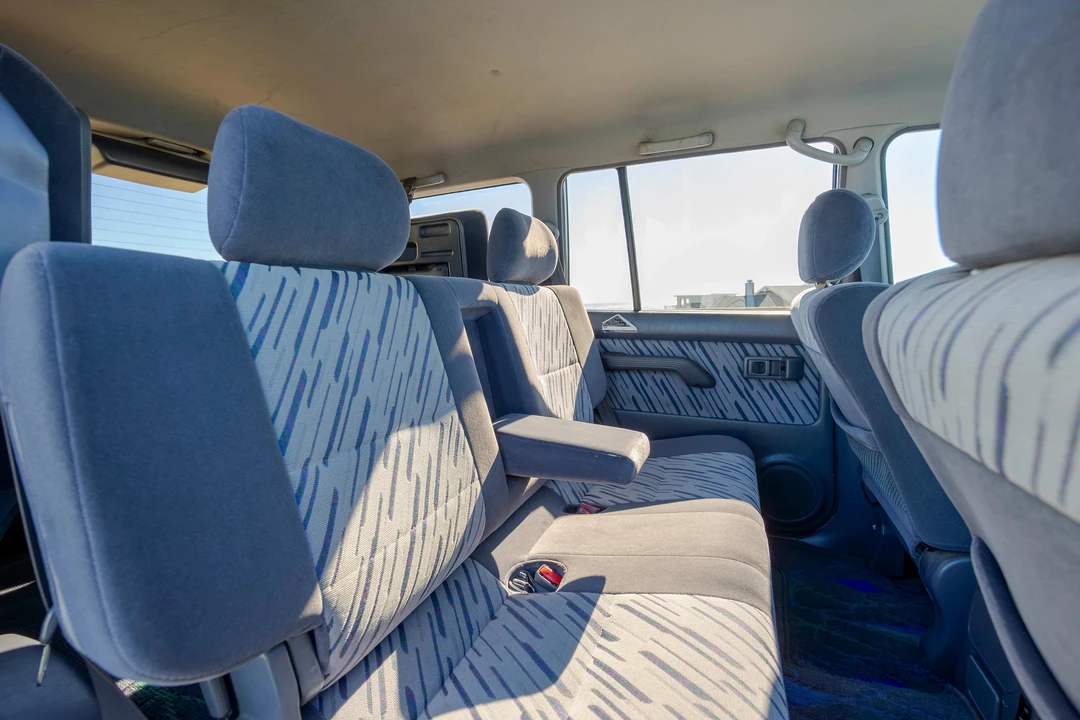 1998 Toyota J90 Land Cruiser Prado - Image 23 of 31