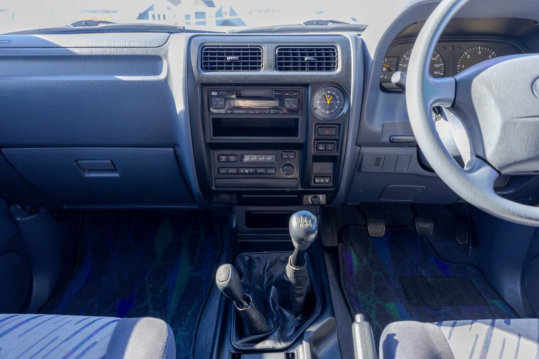 1998 Toyota J90 Land Cruiser Prado - Image 20 of 31