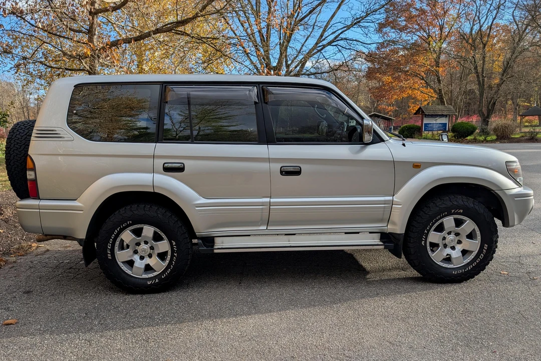 1998 Toyota J90 Land Cruiser Prado - Image 3 of 31
