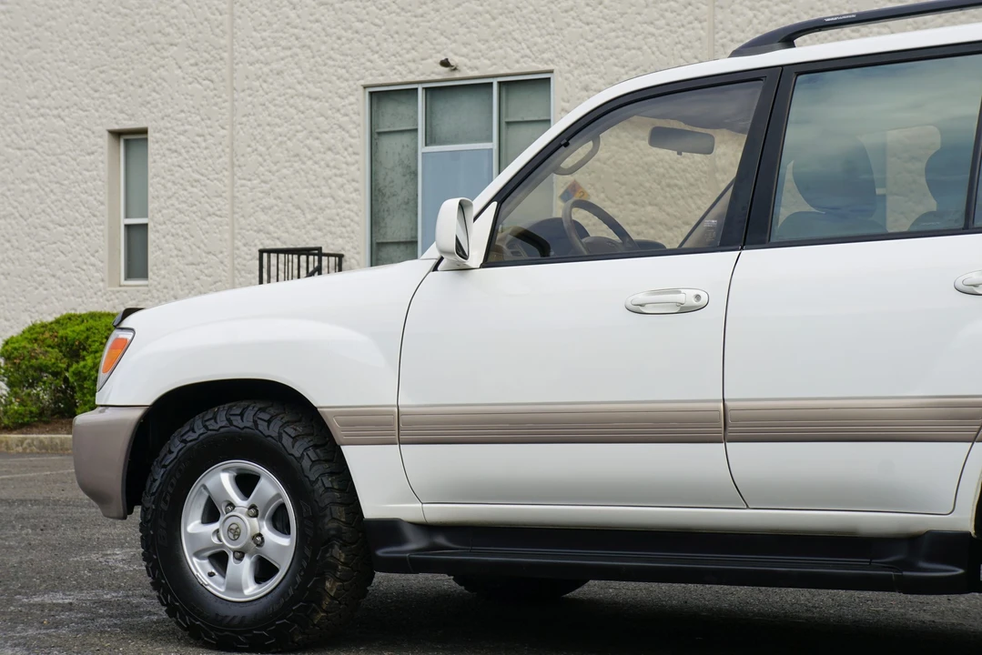 1998 Toyota J100 Land Cruiser - Image 24 of 31