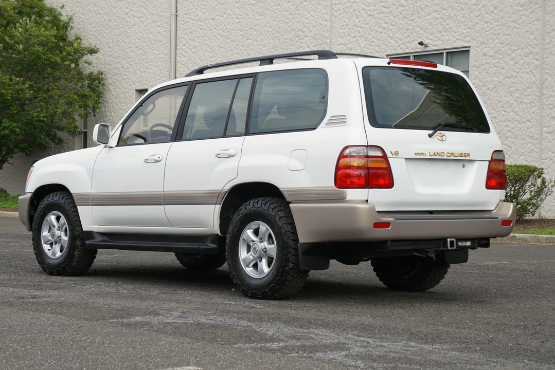1998 Toyota J100 Land Cruiser - Image 5 of 31
