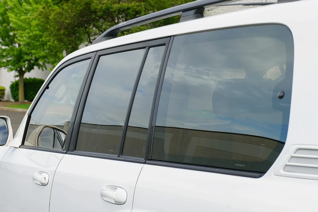 1998 Toyota J100 Land Cruiser - Image 23 of 31
