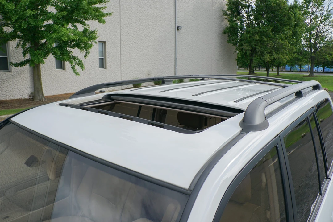 1998 Toyota J100 Land Cruiser - Image 19 of 31