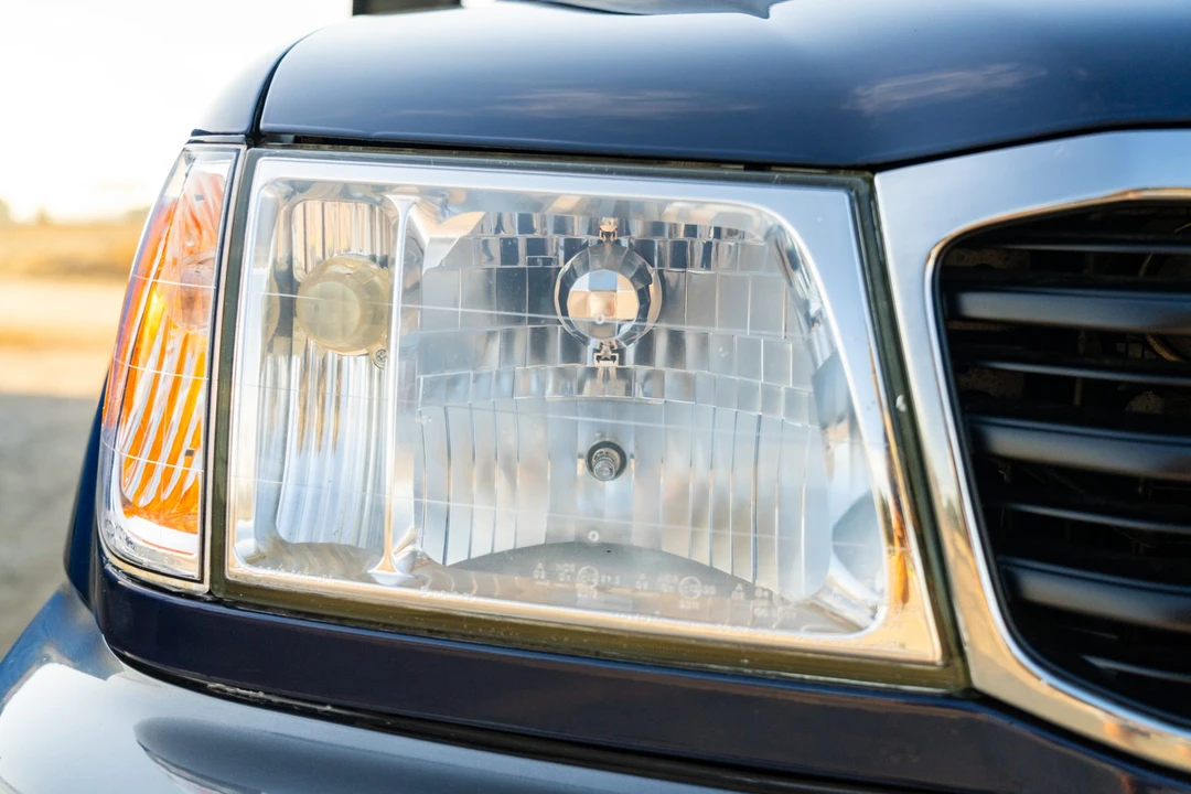 1998 Toyota J100 Land Cruiser - Image 19 of 31