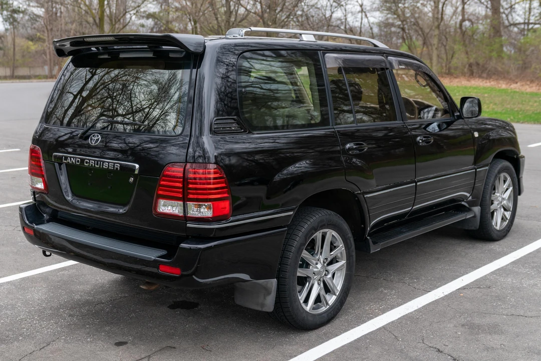 1998 Toyota J100 Land Cruiser - Image 4 of 31