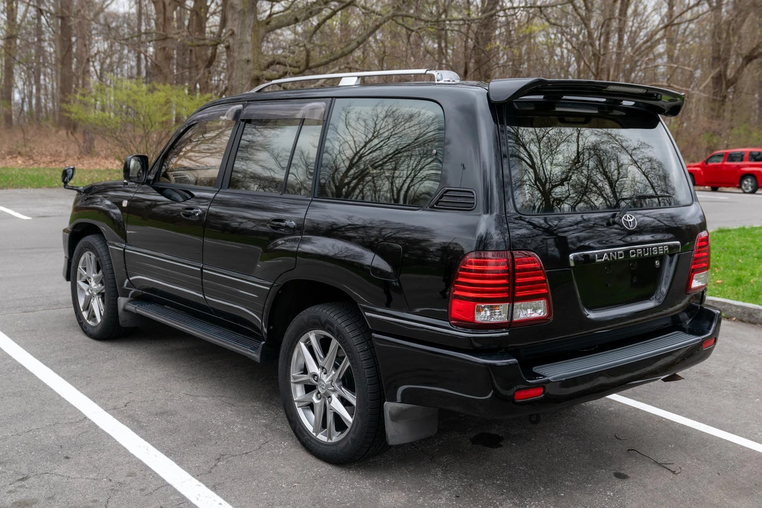 1998 Toyota J100 Land Cruiser - Image 8 of 31