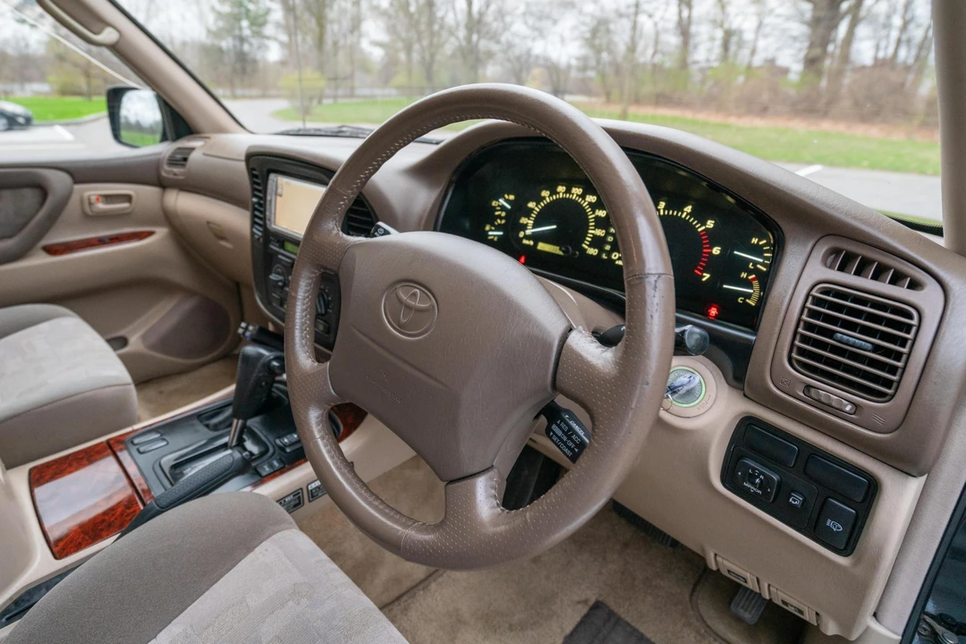 1998 Toyota J100 Land Cruiser - Image 20 of 31