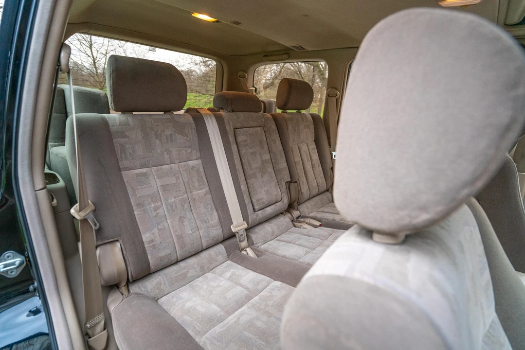 1998 Toyota J100 Land Cruiser - Image 25 of 31