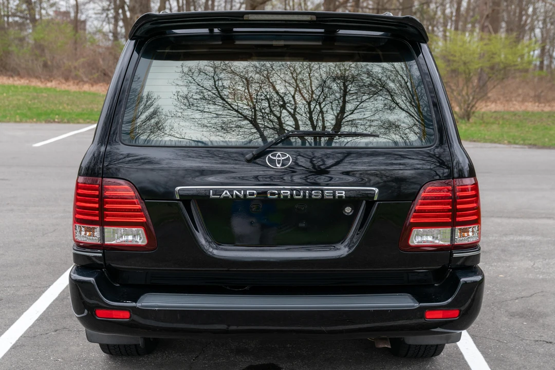 1998 Toyota J100 Land Cruiser - Image 5 of 31