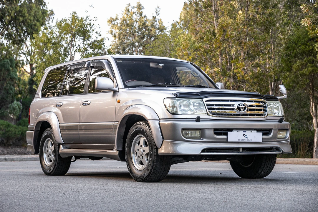 1998 Toyota J80 Land Cruiser - Image 11 of 31