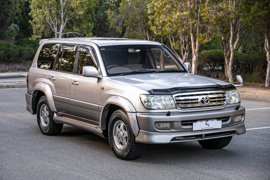 1998 Toyota J80 Land Cruiser - Image 19 of 31