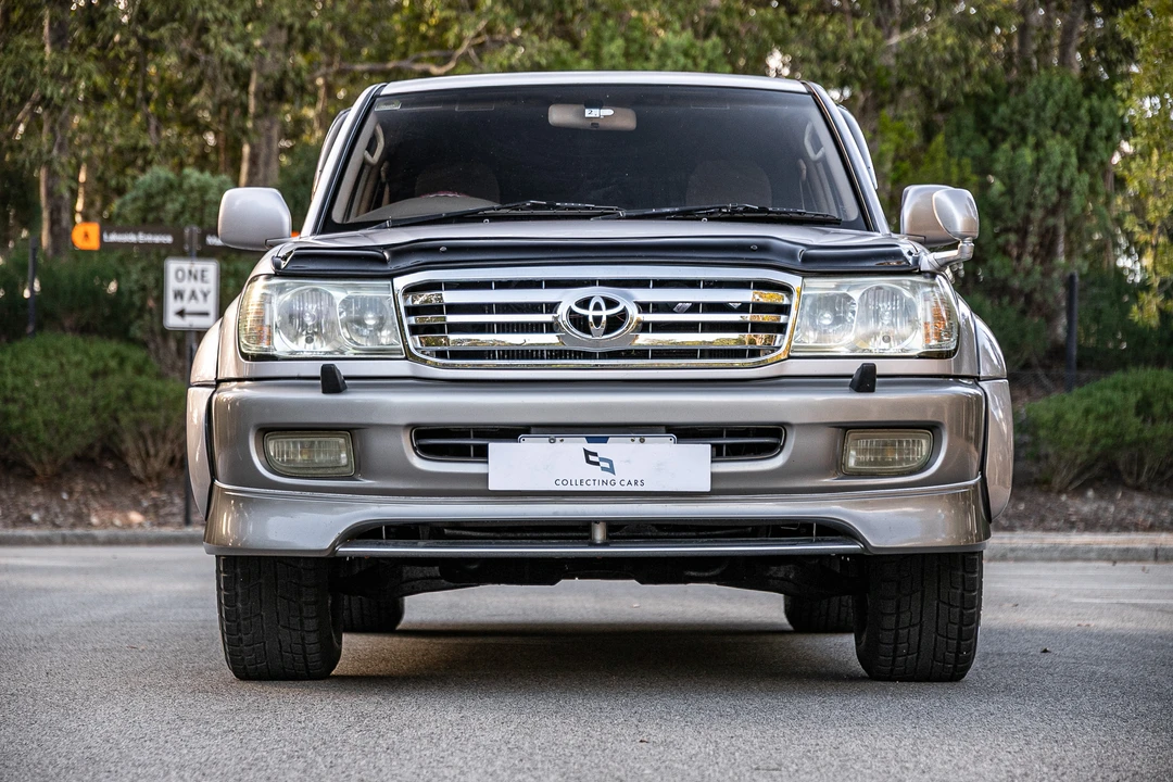 1998 Toyota J80 Land Cruiser - Image 10 of 31