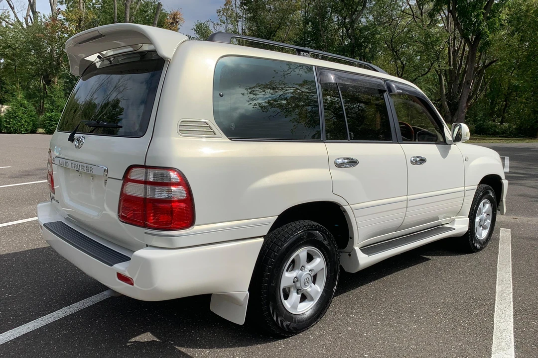 1998 Toyota J100 Land Cruiser - Image 4 of 31