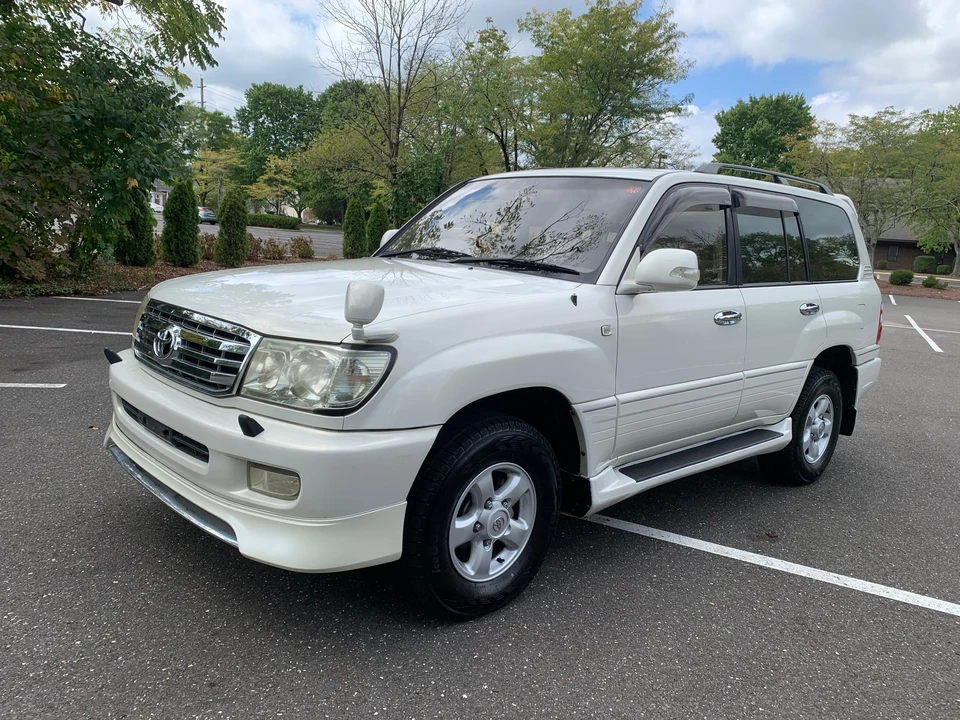 1998 Toyota J100 Land Cruiser - Image 9 of 31
