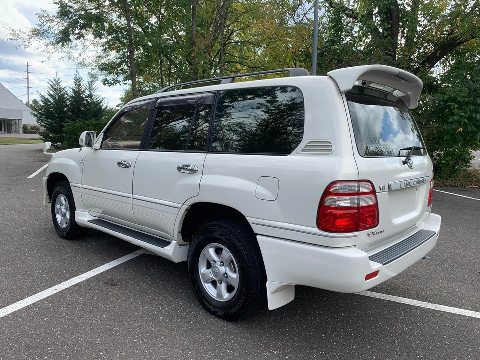 1998 Toyota J100 Land Cruiser - Image 16 of 31