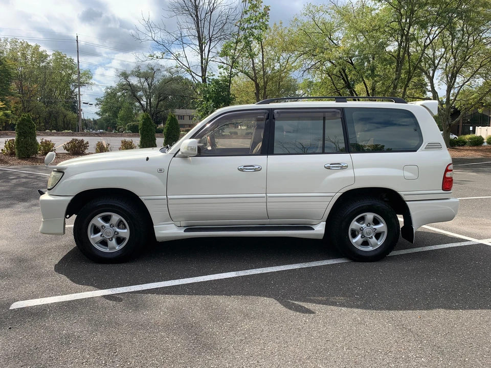 1998 Toyota J100 Land Cruiser - Image 14 of 31