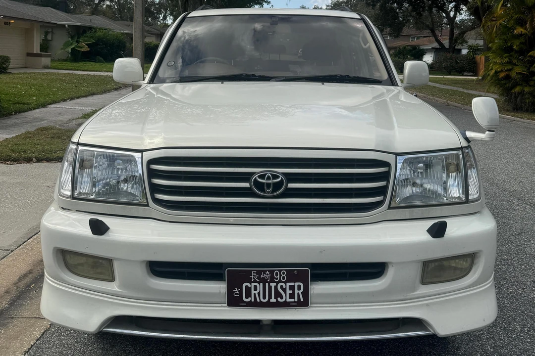 1998 Toyota J100 Land Cruiser - Image 2 of 31