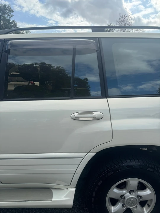 1998 Toyota J100 Land Cruiser - Image 25 of 31