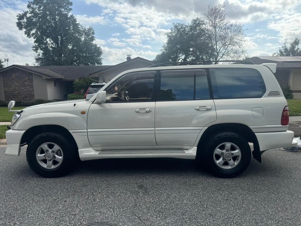 1998 Toyota J100 Land Cruiser - Image 7 of 31