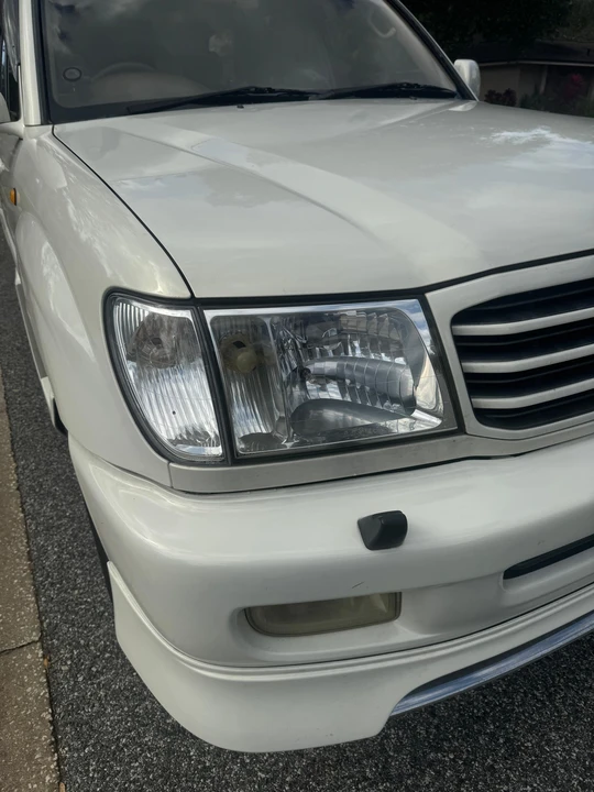 1998 Toyota J100 Land Cruiser - Image 12 of 31