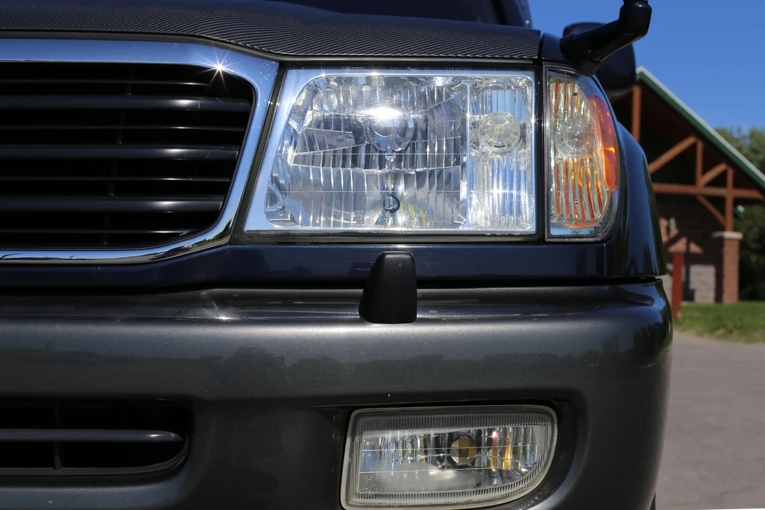 1998 Toyota J100 Land Cruiser - Image 18 of 31