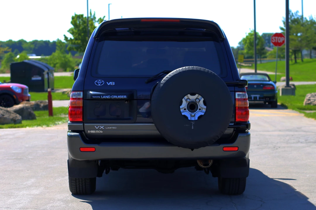 1998 Toyota J100 Land Cruiser - Image 9 of 31