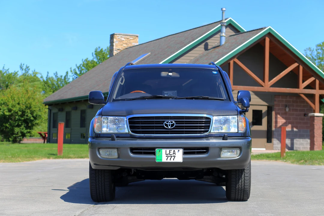 1998 Toyota J100 Land Cruiser - Image 6 of 31