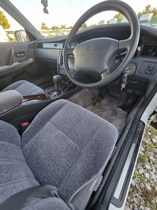 1998 Toyota Crown 10th Gen - Image 19 of 21