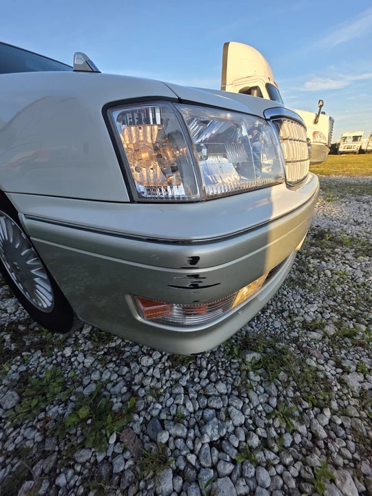 1998 Toyota Crown 10th Gen - Image 16 of 21