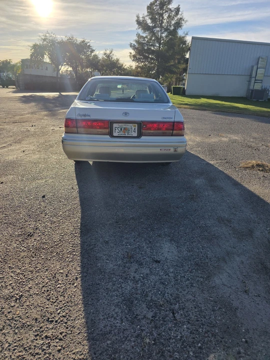 1998 Toyota Crown 10th Gen - Image 6 of 21