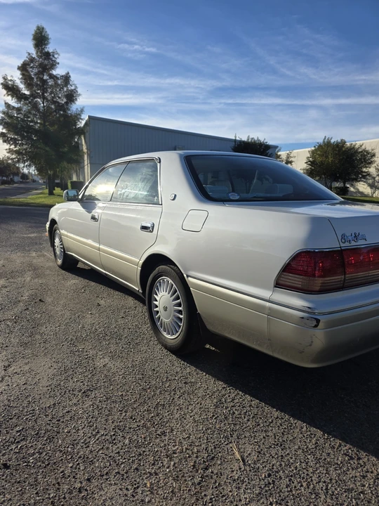 1998 Toyota Crown 10th Gen - Image 5 of 21