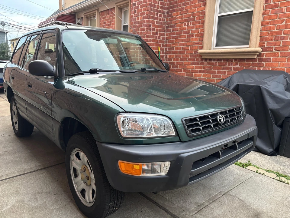 1998 Toyota RAV4 1st Gen - Image 14 of 31