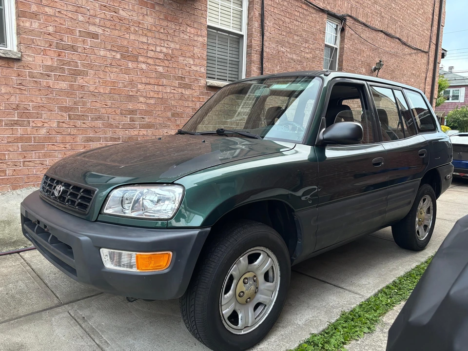 1998 Toyota RAV4 1st Gen - Image 6 of 31
