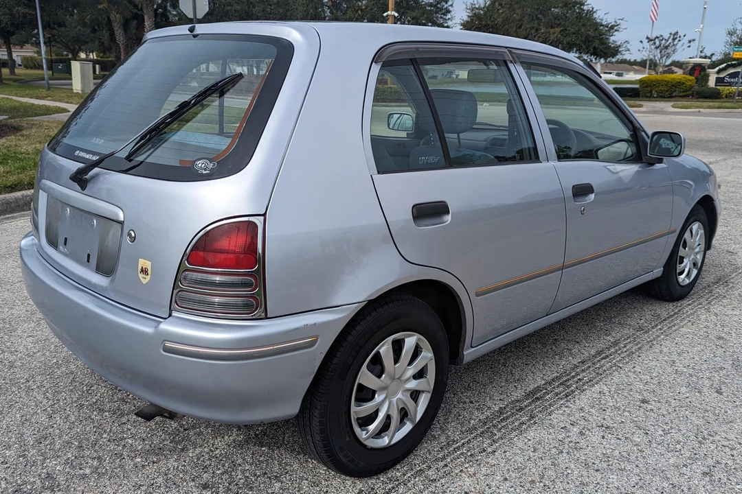 1998 Toyota Starlet 5th Gen - Image 4 of 31