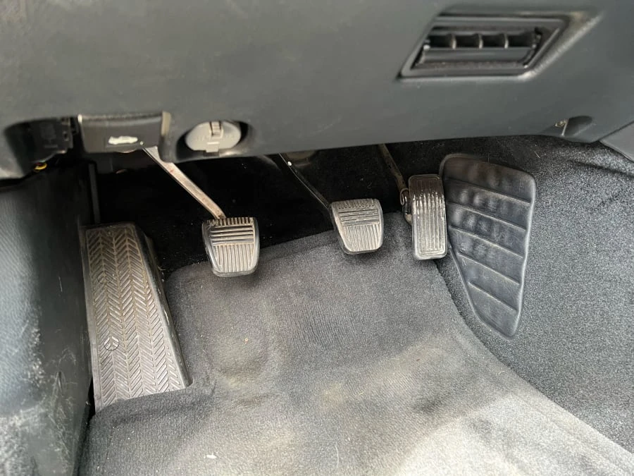 1998 Toyota Supra 4th Gen - Image 12 of 15
