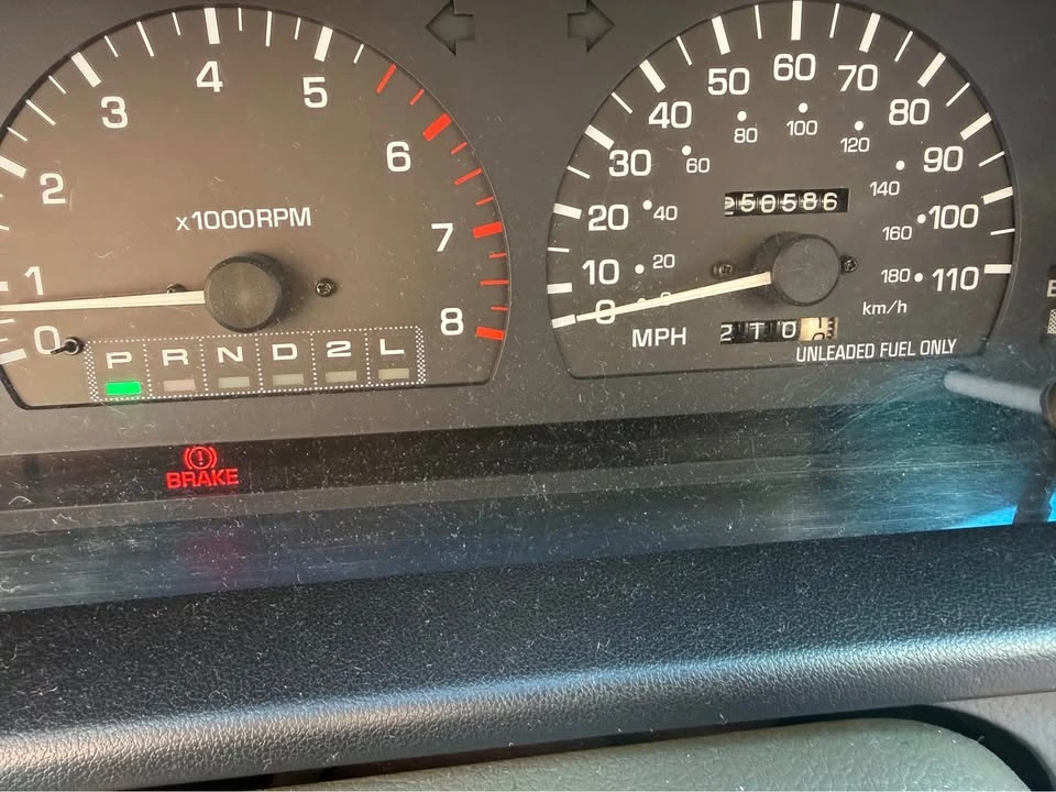 1998 Toyota T100 - Image 9 of 10