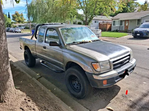 1998 Toyota Tacoma Access Cab TRD Off-Road Pickup 4D 6 ft