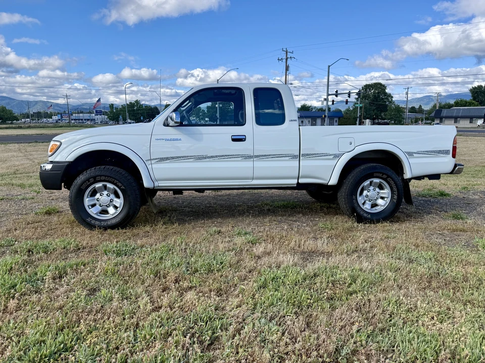 1998 Toyota Tacoma 1st Gen - Image 23 of 31