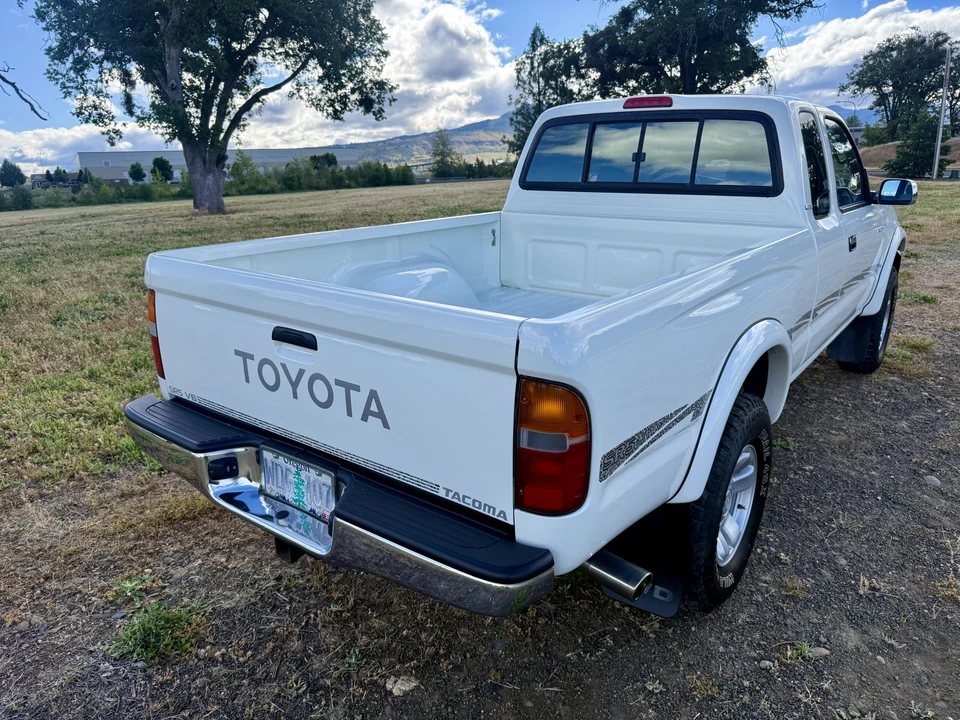 1998 Toyota Tacoma 1st Gen - Image 30 of 31
