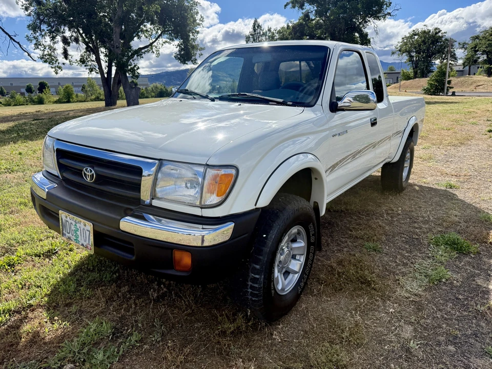 1998 Toyota Tacoma 1st Gen - Image 7 of 31