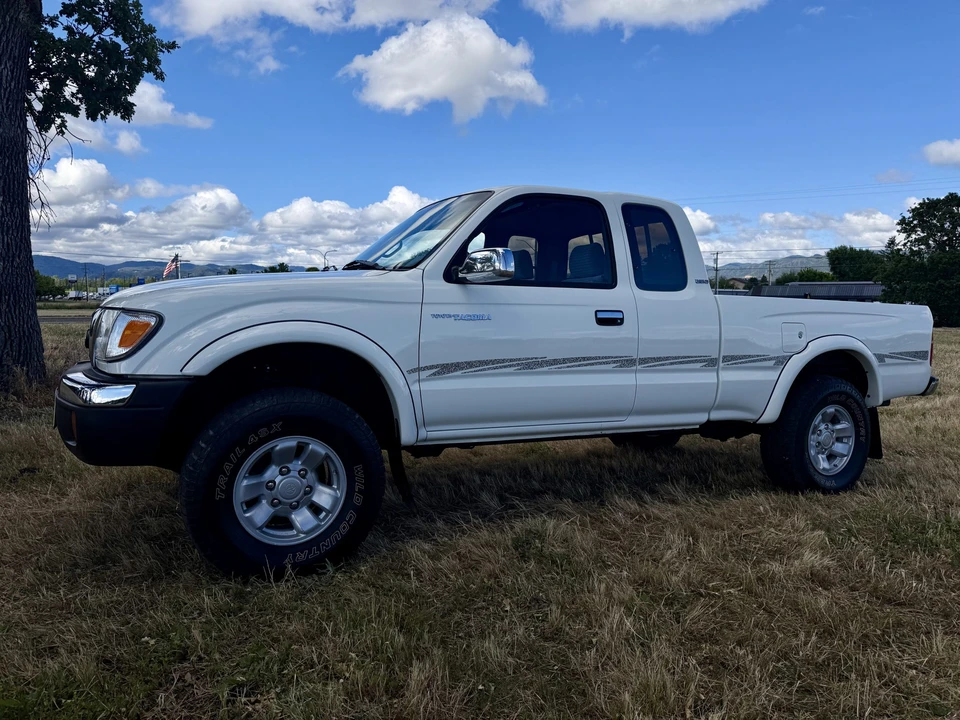 1998 Toyota Tacoma 1st Gen - Image 21 of 31