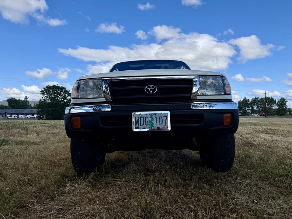 1998 Toyota Tacoma 1st Gen - Image 3 of 31