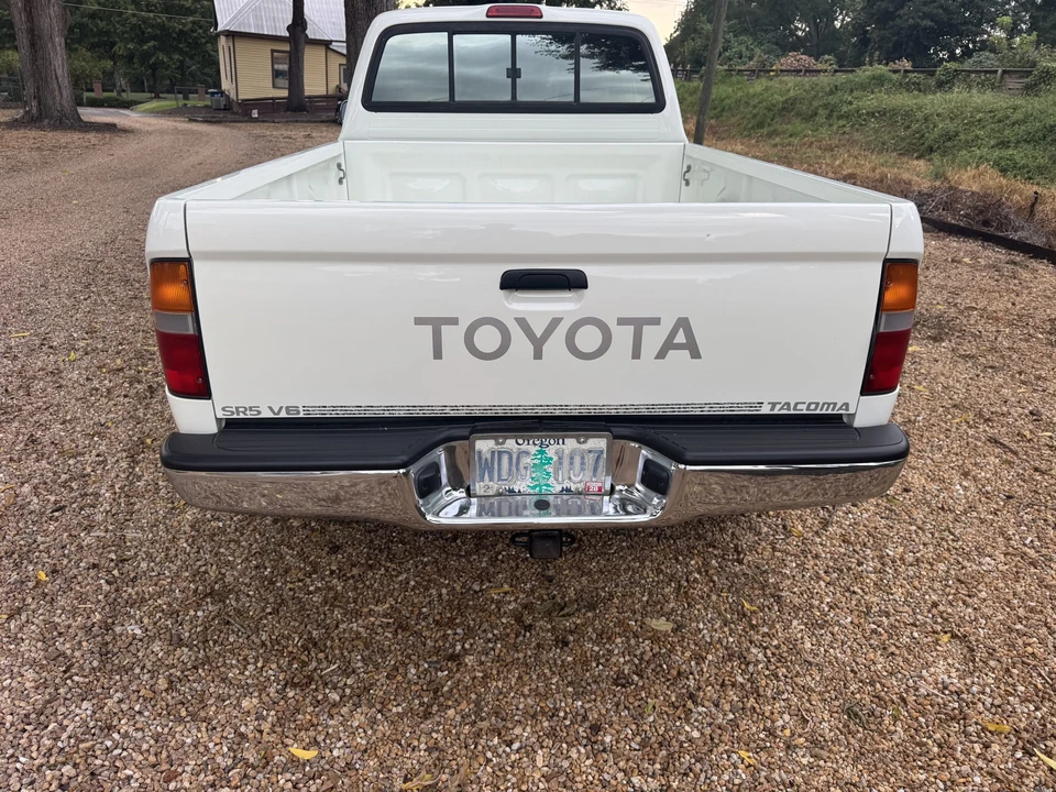 1998 Toyota Tacoma 1st Gen - Image 11 of 31