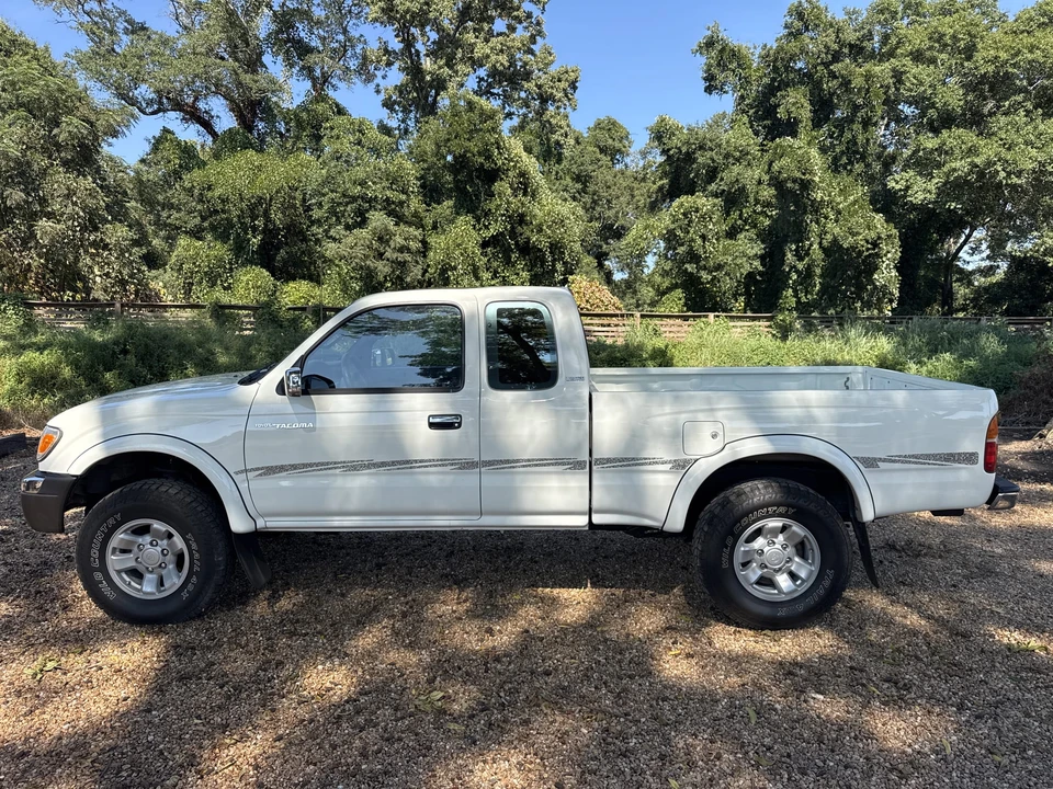 1998 Toyota Tacoma 1st Gen - Image 5 of 31