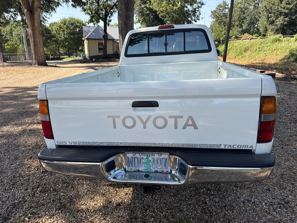 1998 Toyota Tacoma 1st Gen - Image 10 of 31