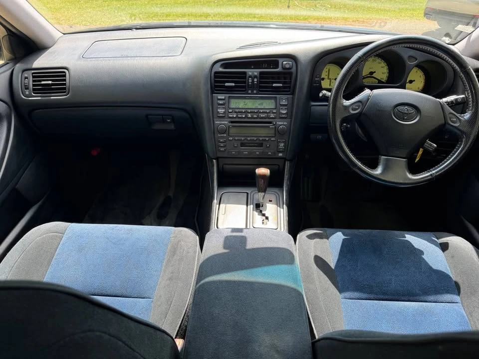 1998 Toyota Aristo - Image 11 of 17